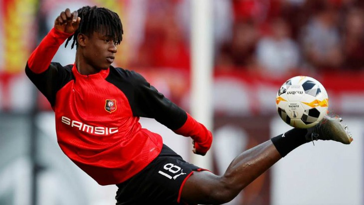 Эдуардо Камавинга