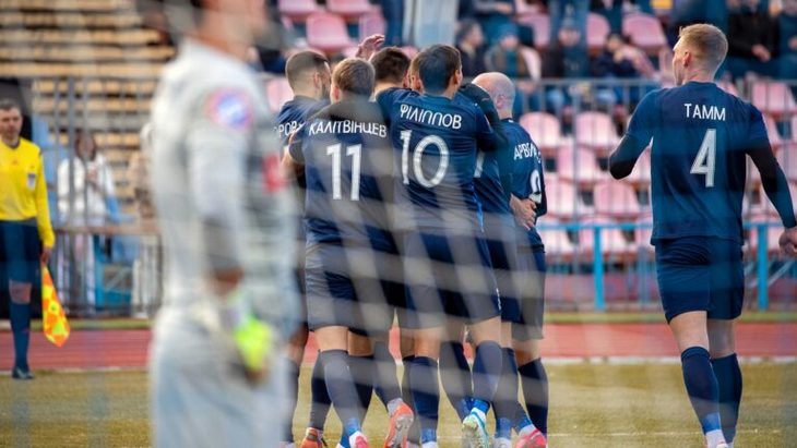 Футболисты «Десны»