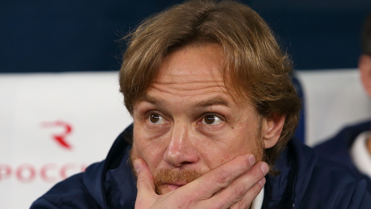 Валерий Карпин