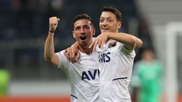 «Айнтрахт» — «Фенербахче»