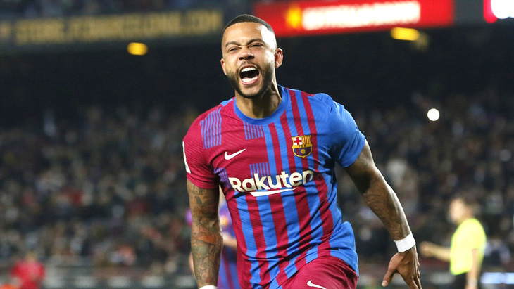 Мемфис Депай