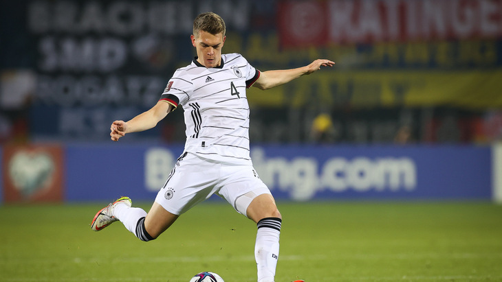 Маттиас Гинтер