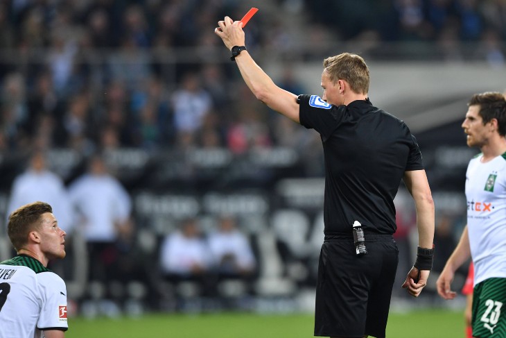 Красная карточка