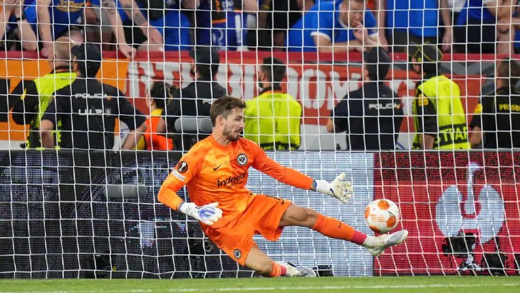 Трапп тащит пенальти