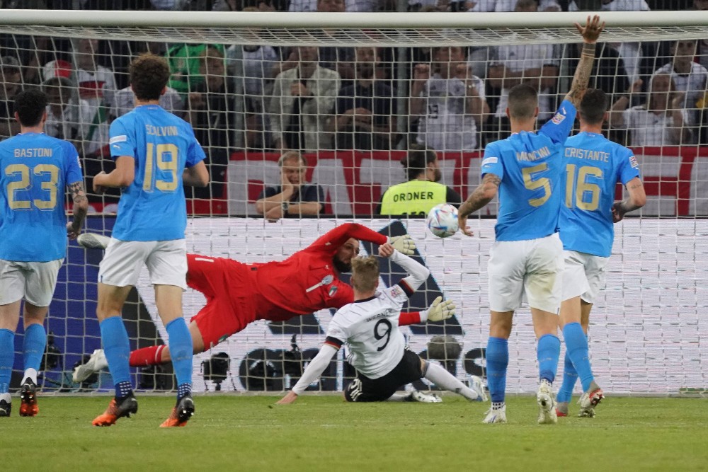 Вернер делает счет 4:0