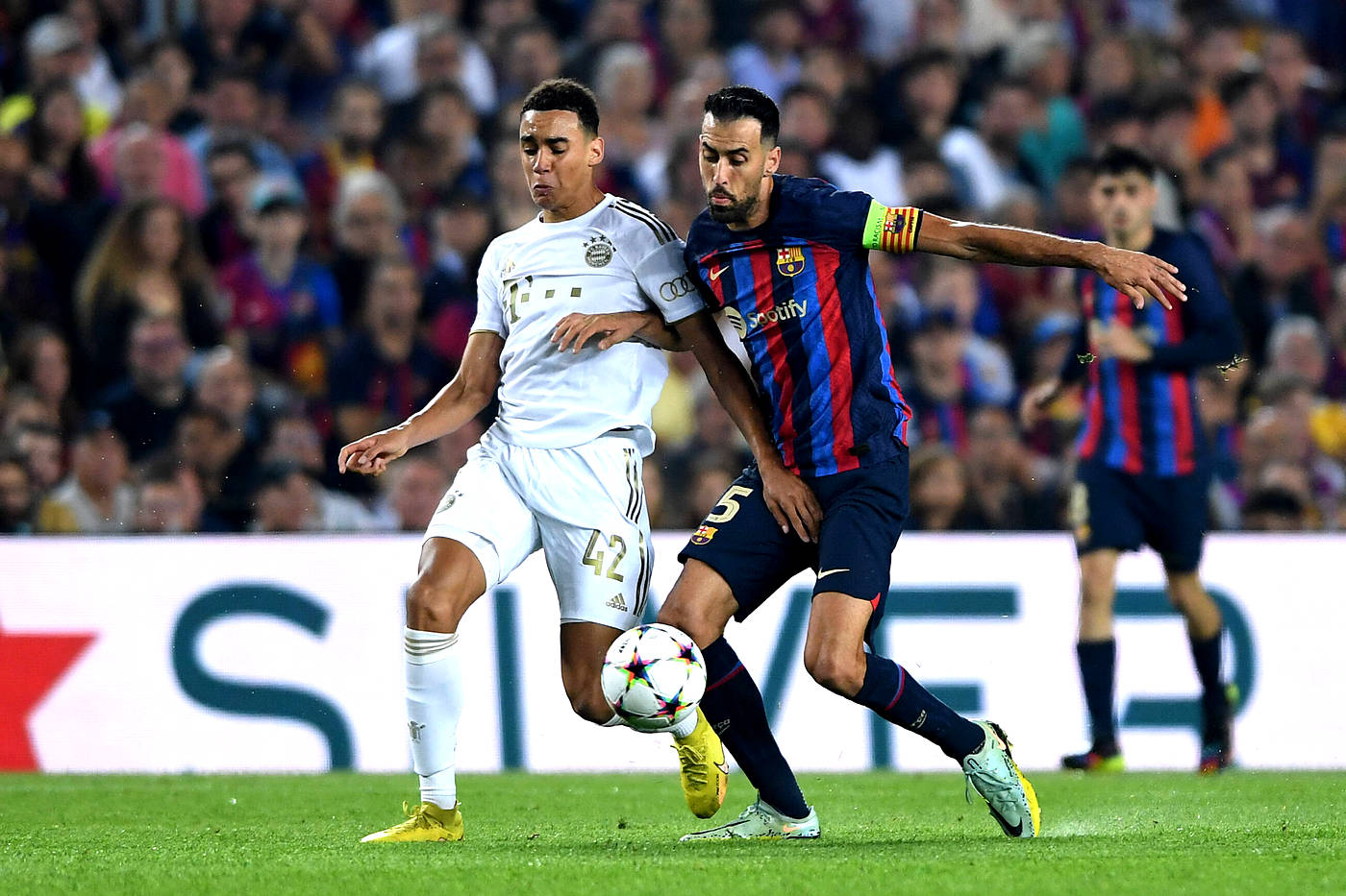 После вылета из ЛЧ главной целью «Барсы» станет победа в Ла Лиге