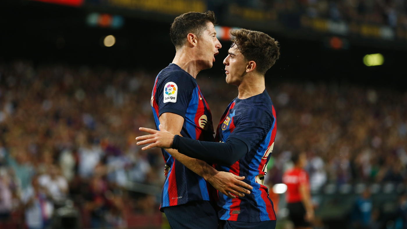 Роберт Левандовски и Гави