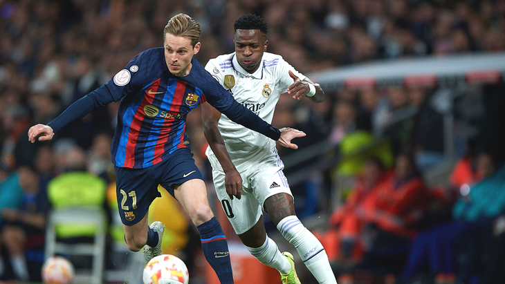 Френки де Йонг и Винисисус Жуниор