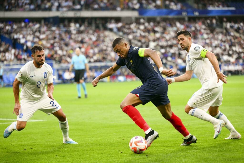 Фрагмент матча Франция — Греция