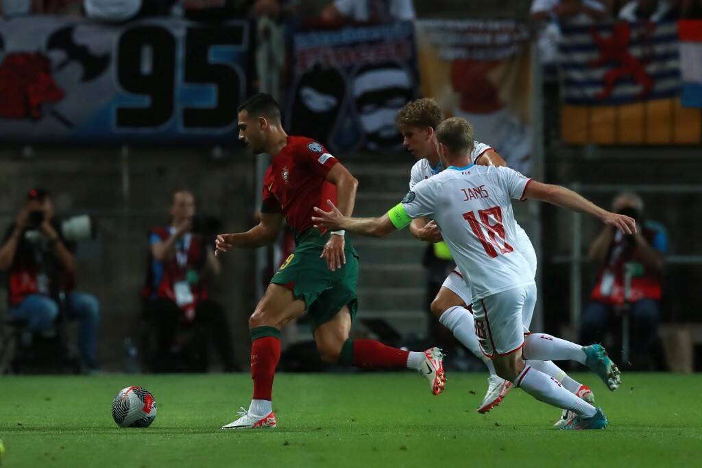 Фрагмент матча Португалия — Люксембург