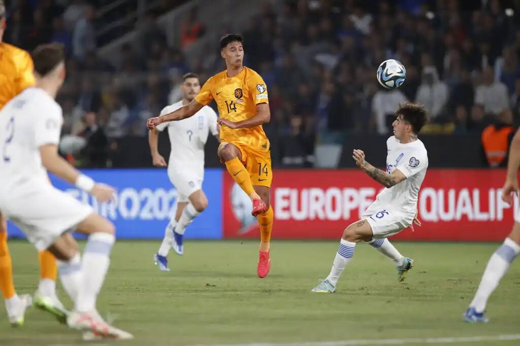 Фрагмент матча Греция — Нидерланды