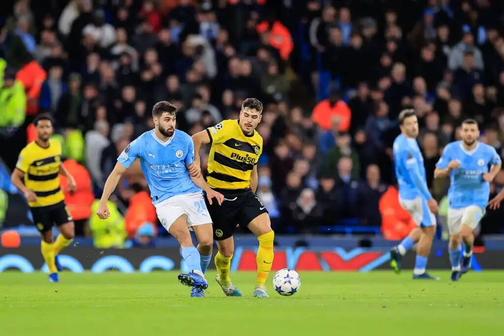 Фрагмент матча Манчестер Сити — Янг Бойз