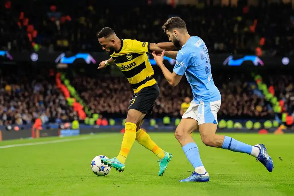 Фрагмент матча Манчестер Сити — Янг Бойз