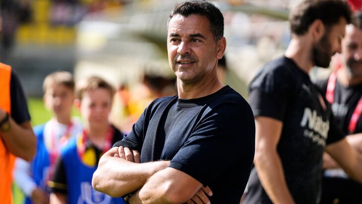 Мичел — тренер лидера «Жироны»