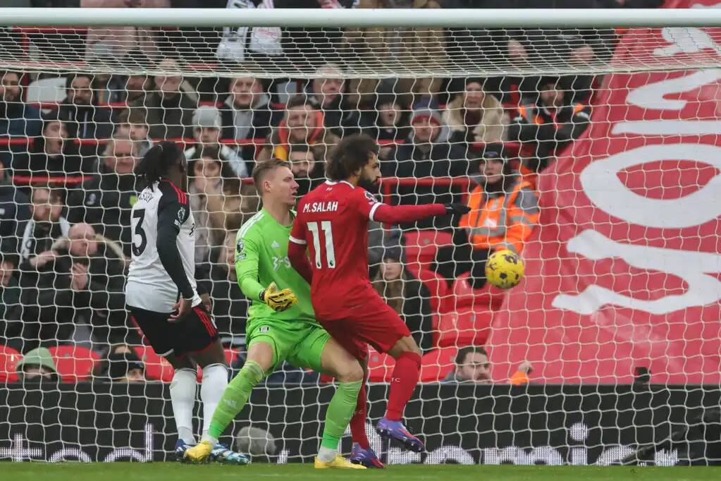 Фрагмент матча Ливерпуль — Фулхэм