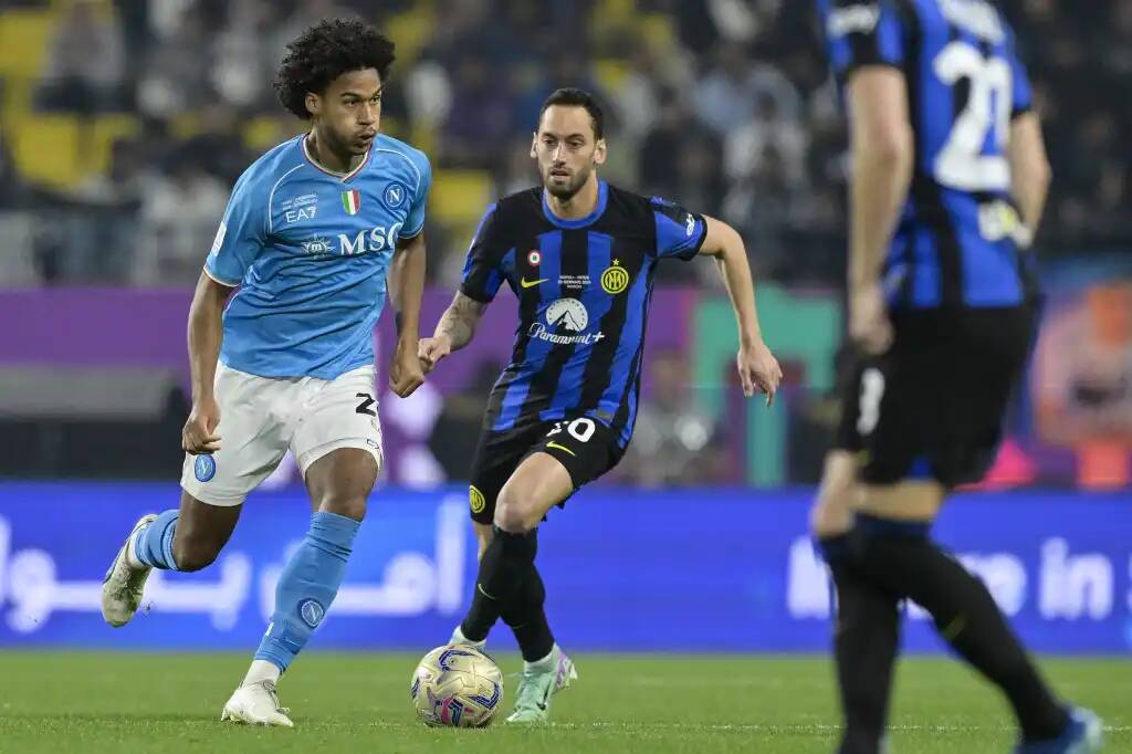 Фрагмент матча Наполи — Интер