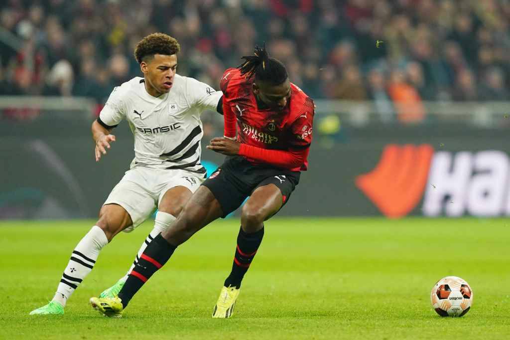 Фрагмент матча Милан — Ренн