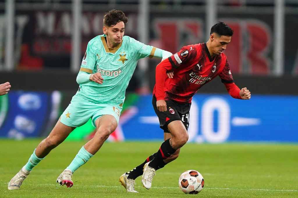 Фрагмент матча Милан — Славия