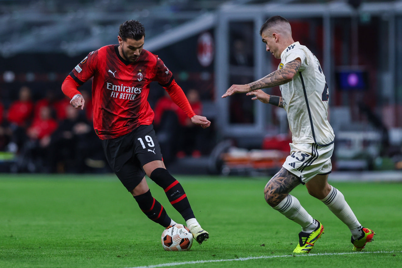 Фрагмент матча Милан — Рома