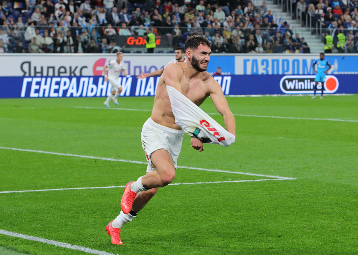 Наир Тикнизян