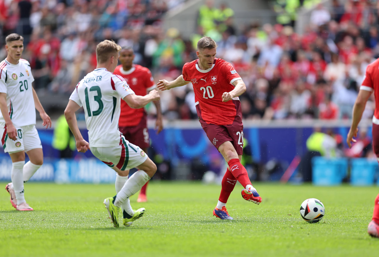 Фрагмент матча Венгрия — Швейцария 