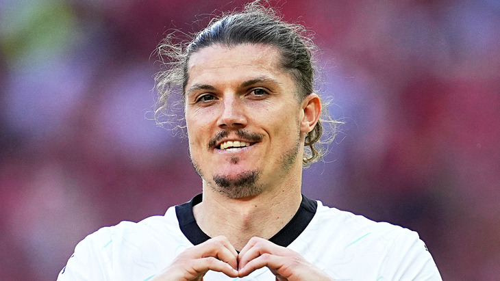 Марсель Забитцер — автор решающего мяча в матче с Нидерландами