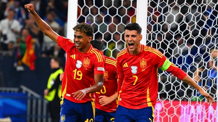 Ламин Ямаль и Альваро Мората