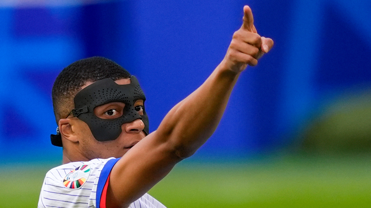 Килиан Мбаппе — нападающий сборной Франции