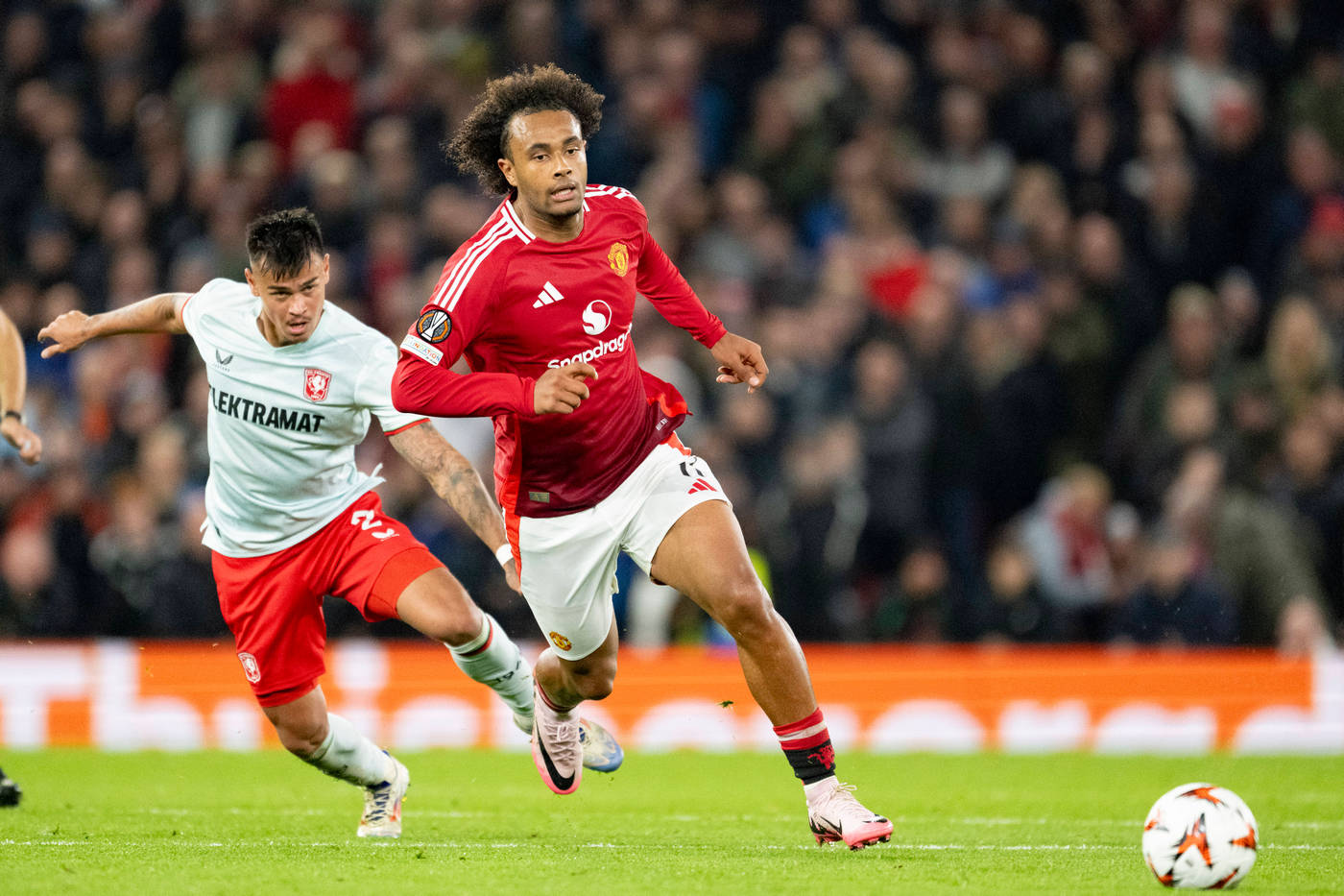 Джошуа Зиркзе