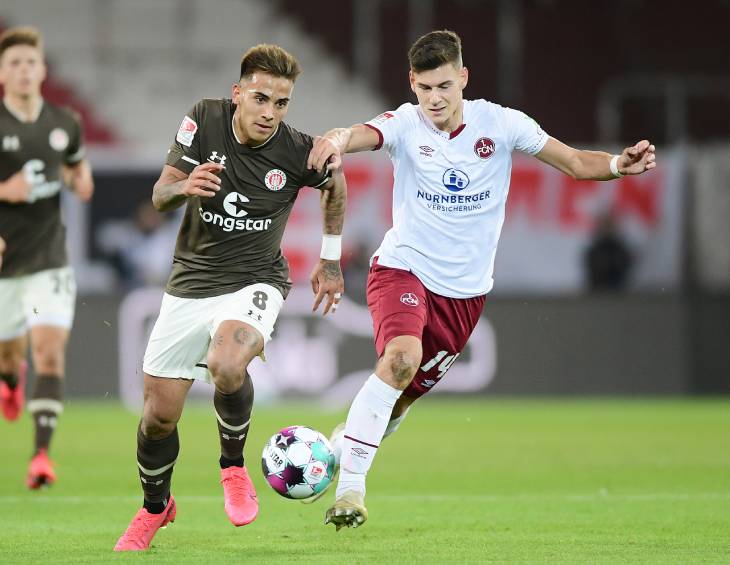 Родриго Саласар (слева)