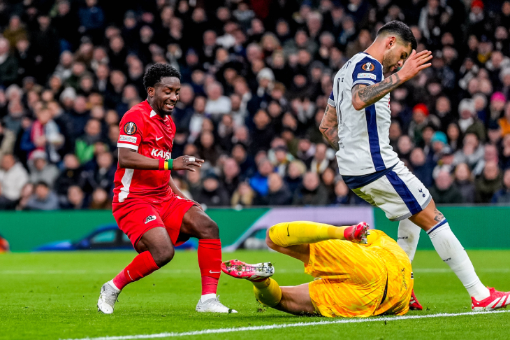 «Тоттенхэм» — «АЗ Алкмар»