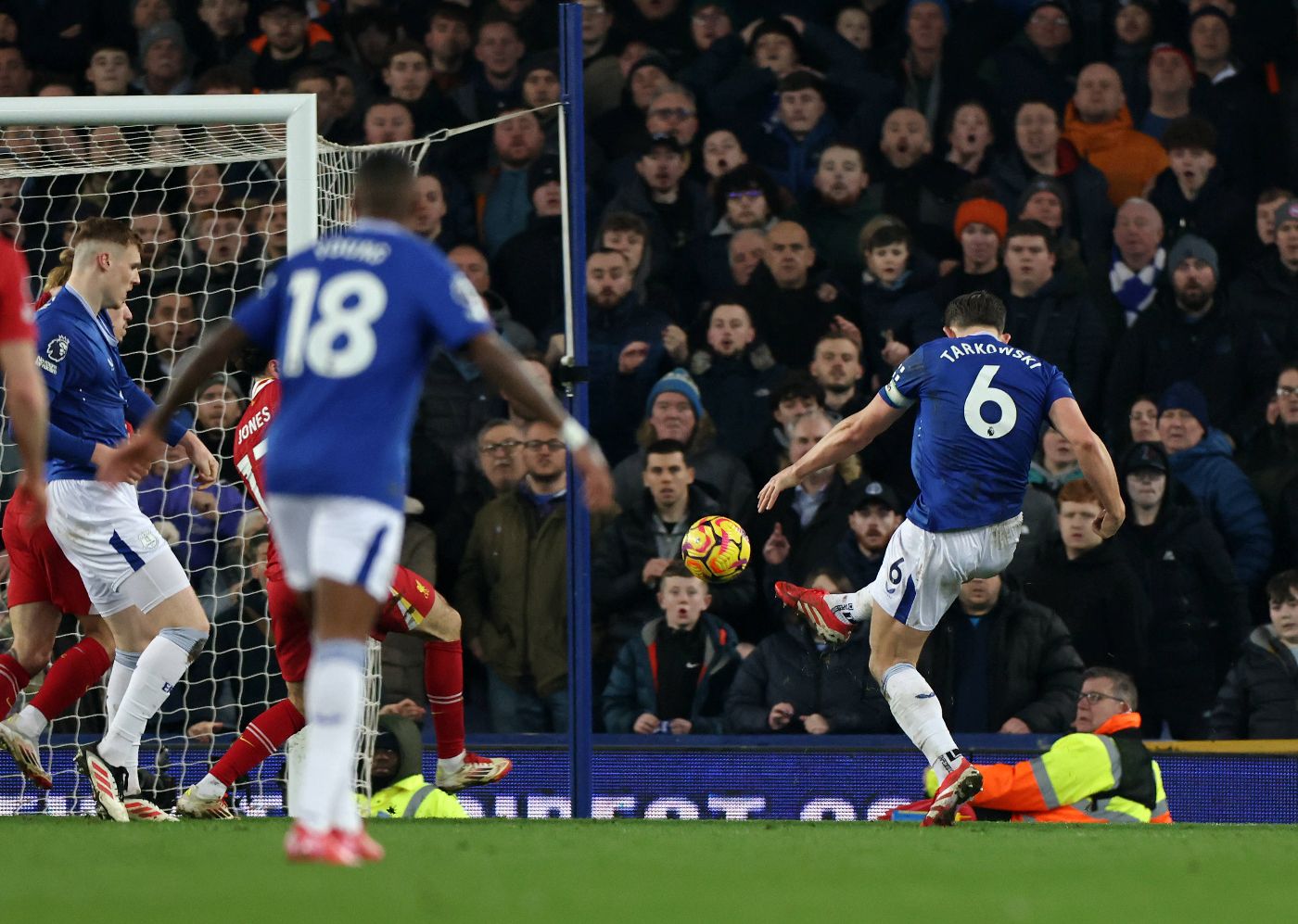 Джеймс Тарковски сравнивает счет в матче с «Ливерпулем» на «Гудисон Парк»