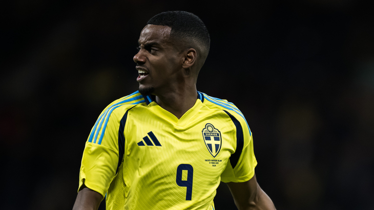 Александер Исак — нападающий сборной Швеции