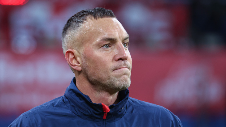 Артем Дзюба — нападающий «Акрона»