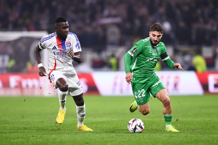 Сент-Этьен — Лион