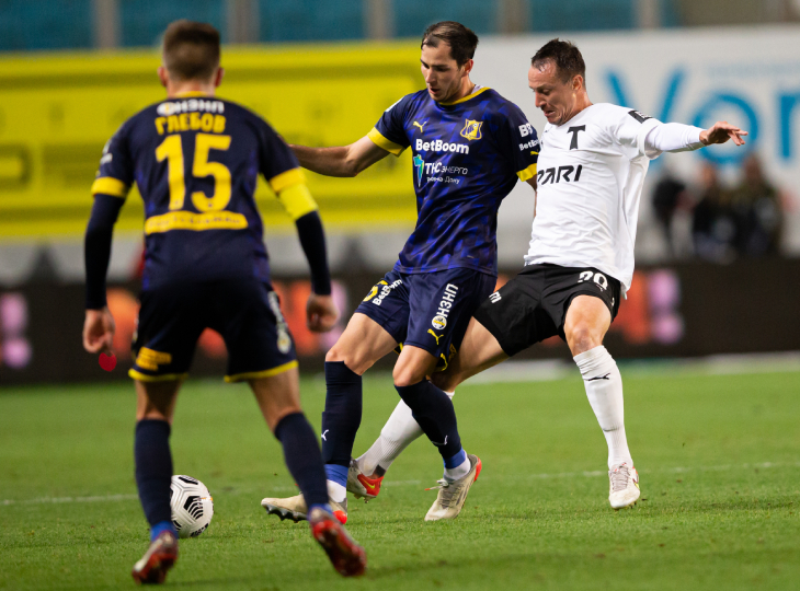 Максим Осипенко 