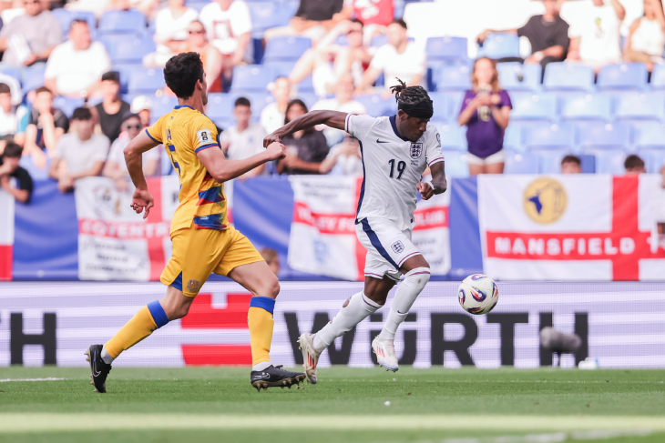 Андорра — Англия