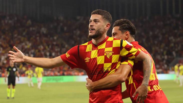 Ромуло Крус