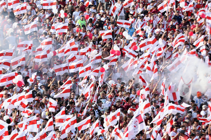 Фанаты Ривер Плейта