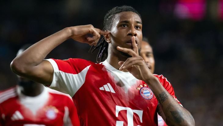 Майкл Олисе