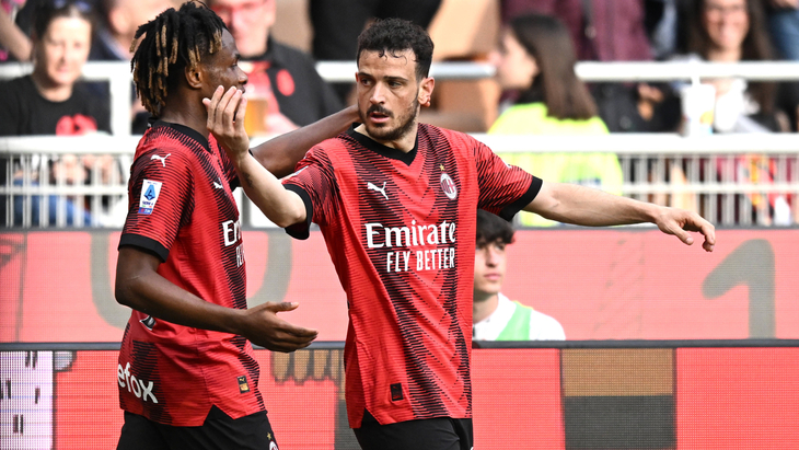 Алессандро Флоренци (справа)