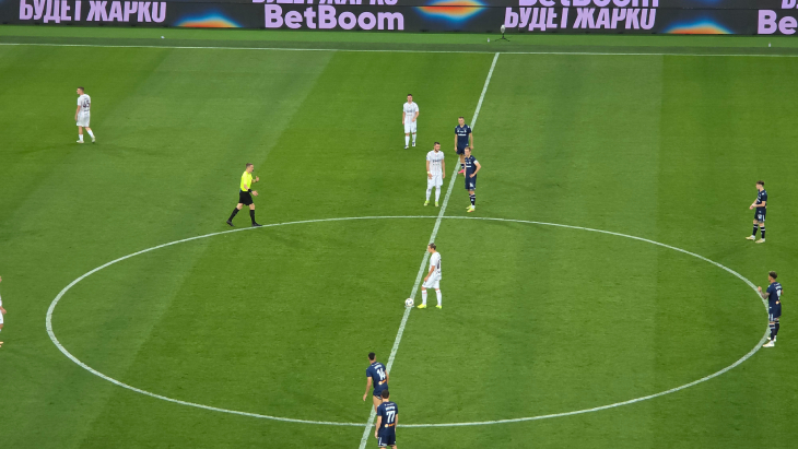 Локомотив — Динамо