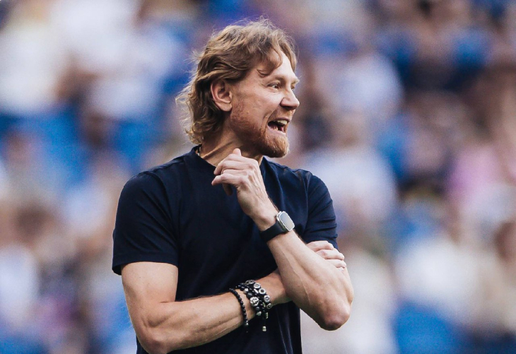 Валерий Карпин