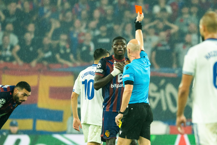 Удаление Йонаса Аджетея