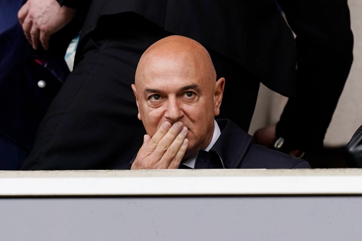 Даниел Леви