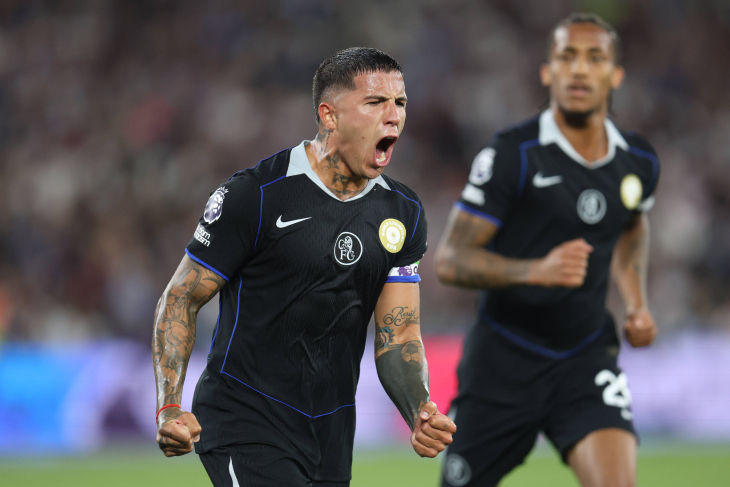 Энцо Фернандес