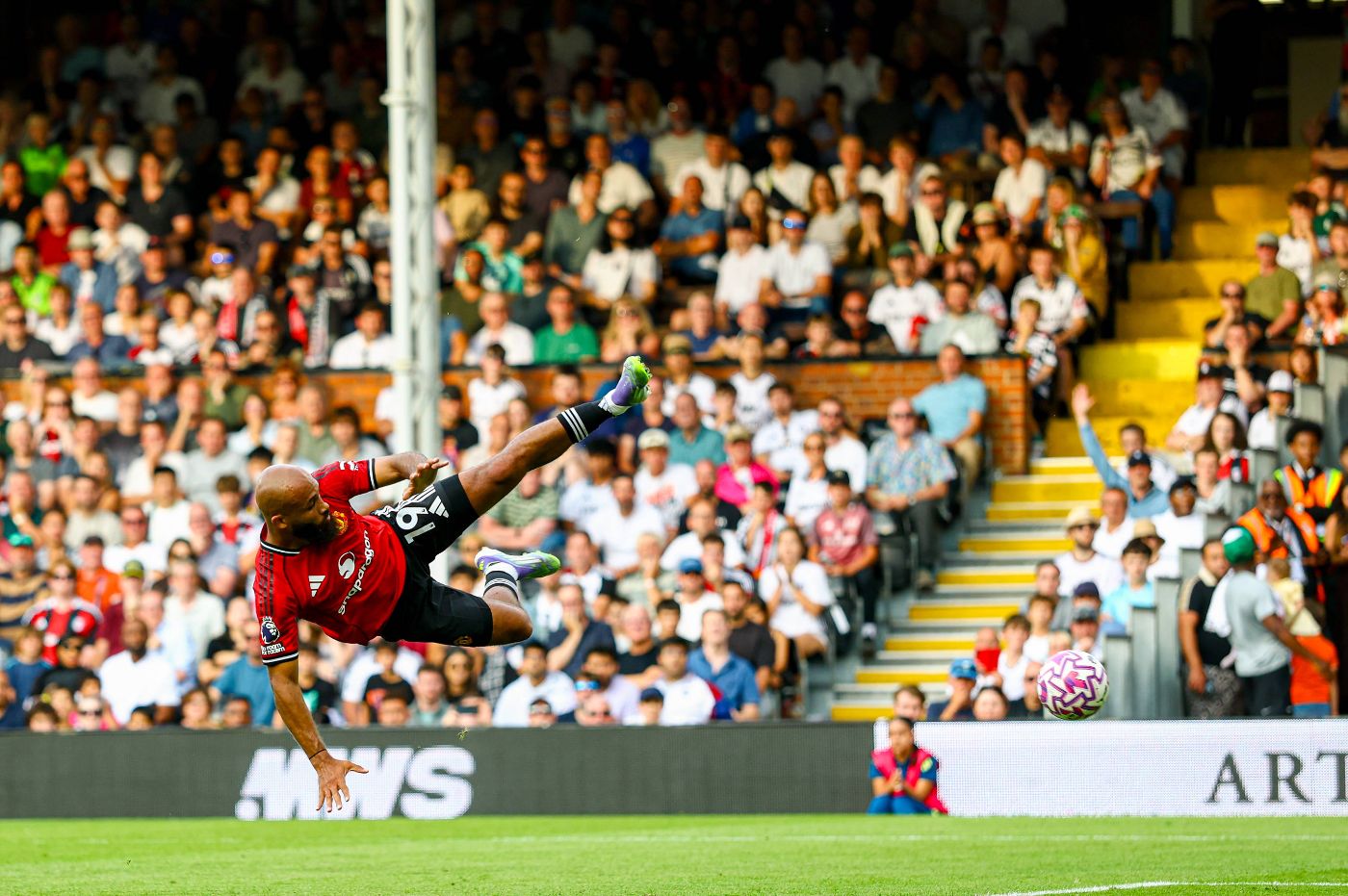 Брайан Мбёмо