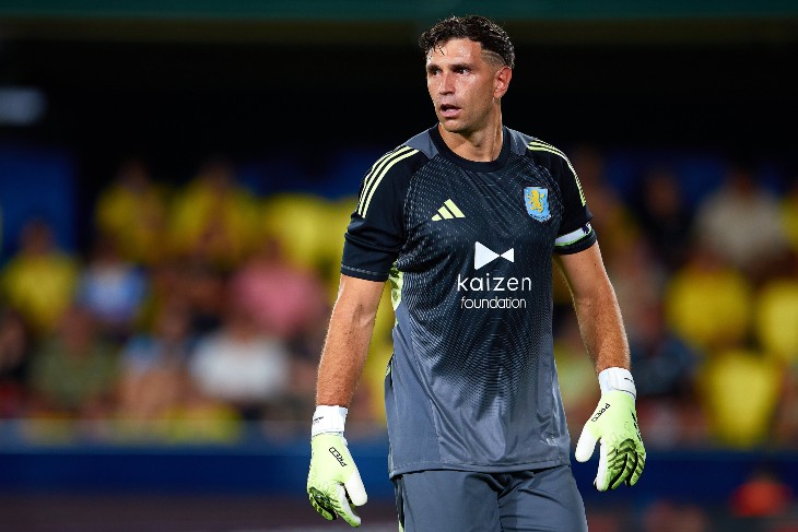 Эмилиано Мартинес