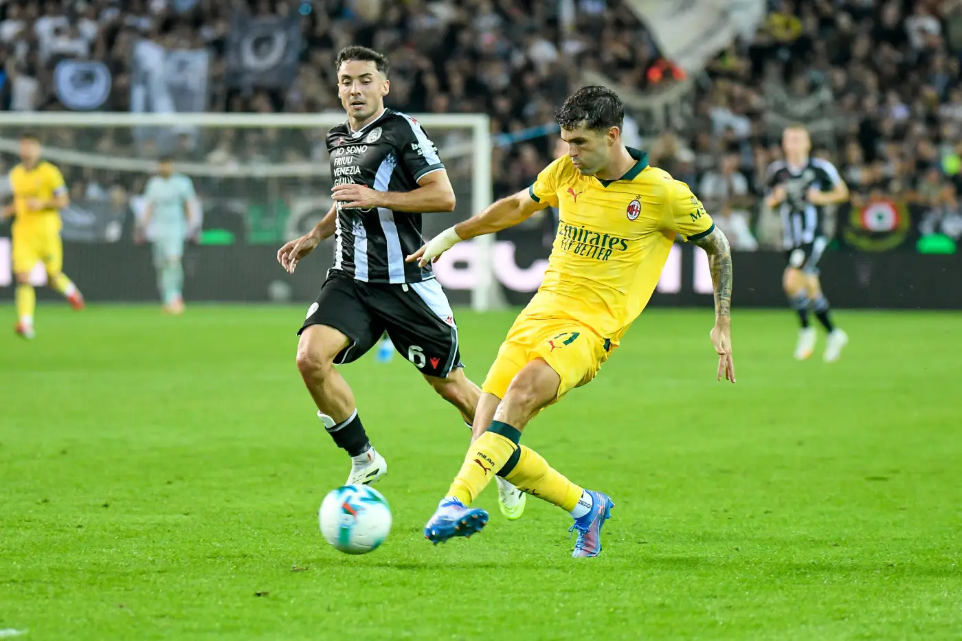 Кристиан Пулишич забивает гол