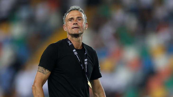 Луис Энрике — главный тренер ПСЖ